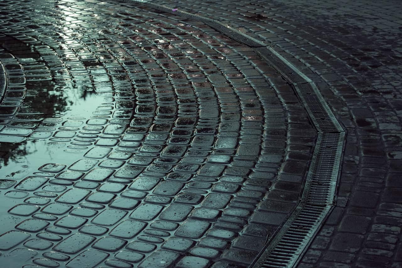 wateroverlast-in-de-tuin-voorkomen